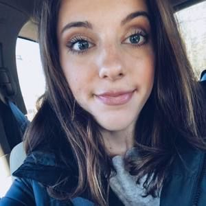 Meet your Posher, Oia